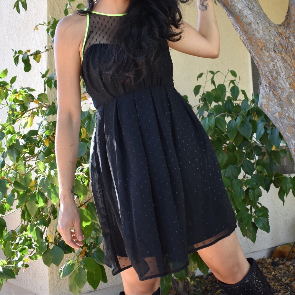 Vera Wang Princess black mesh cut-out back dress